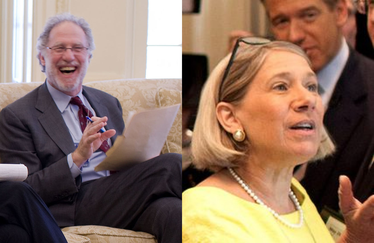 Newsweek’s 2009 Washington power couple: Robert Bauer (L) was a Perkins Coie partner before becoming White House Counsel. Bauer’s wife Anita Dunn (R) was White House Communications Director until November 2009. Brian Williams of NBC News is standing behind Dunn. (Image credits: Wikipedia, White House/Pete Souza)