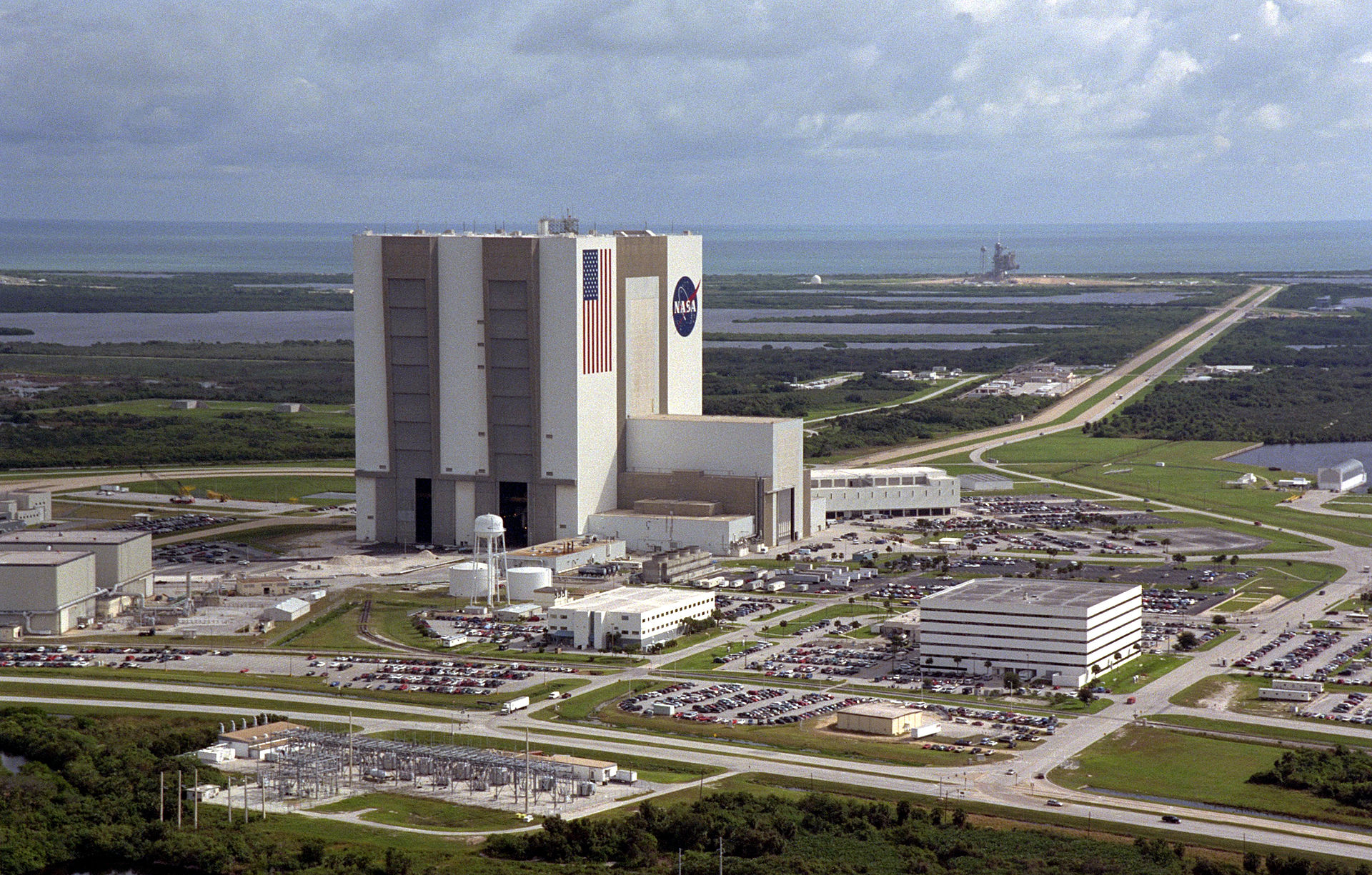 Launch Complex 39 and the Vehicle Assembly Building (VAB) at NASA's Kennedy Space Center are situated ten miles north of Port Canaveral (Image: NASA) 